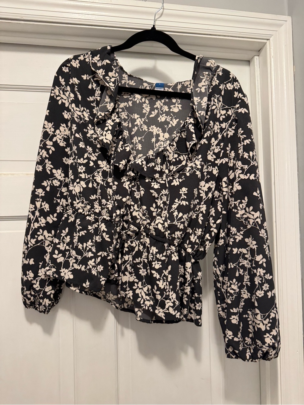 Old Navy Black Floral Ruffle Wrap Blouse
